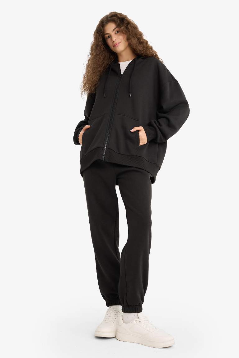 Jogger Fit Elastic Banded Leg Thick Fabric Trousers