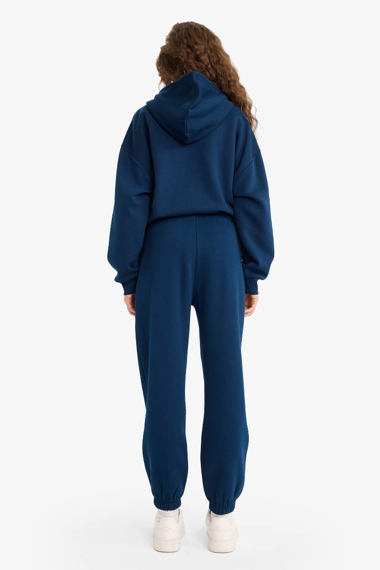 Jogger Fit Elastic Banded Leg Thick Fabric Trousers