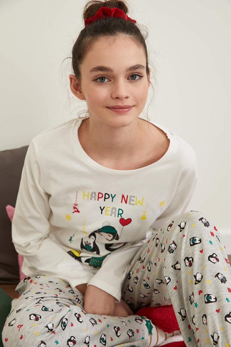 Gri Melanj Kadın Yılbaşı Konseptli Uzun Kollu Pijama Takımı 1578127