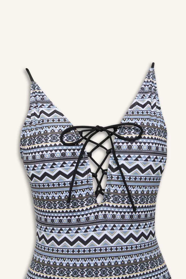 Regular Fit Etnik Desenli Mayo-Fall in Love