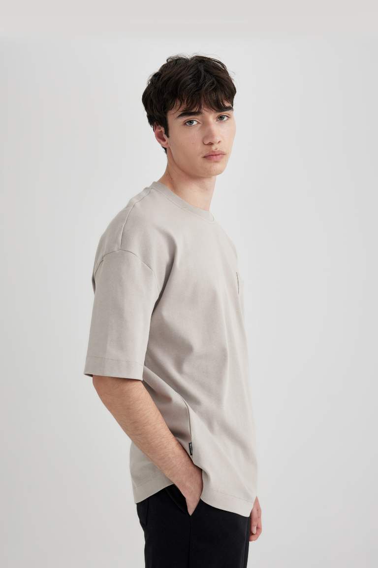 Oversize Fit Crew Neck T-Shirt