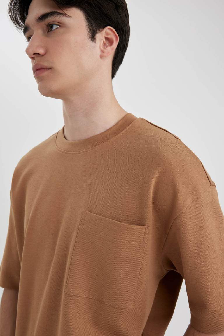 Oversize Fit Crew Neck Heavy Fabric Basic T-Shirt