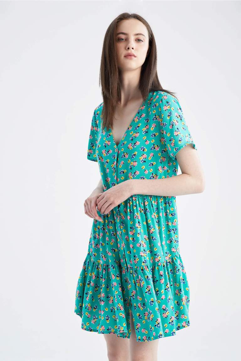 Volan Detailed V-Neck Floral Dress