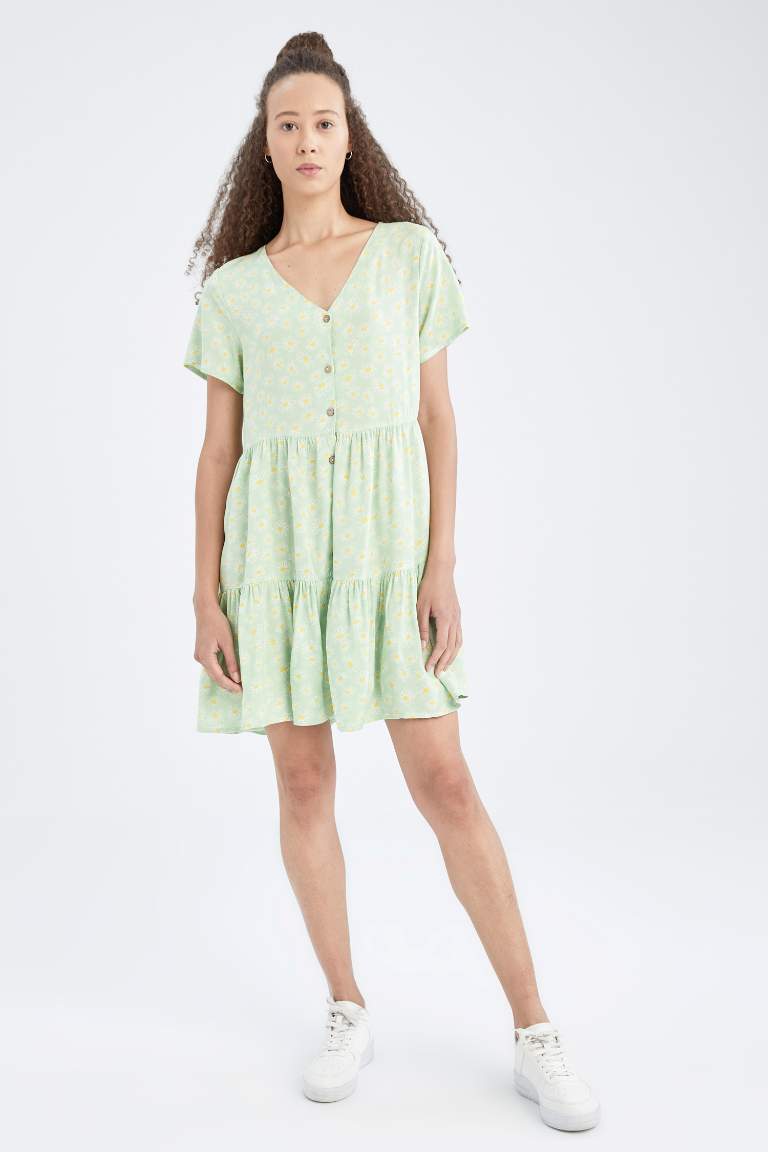 Volan Detailed V-Neck Floral Dress