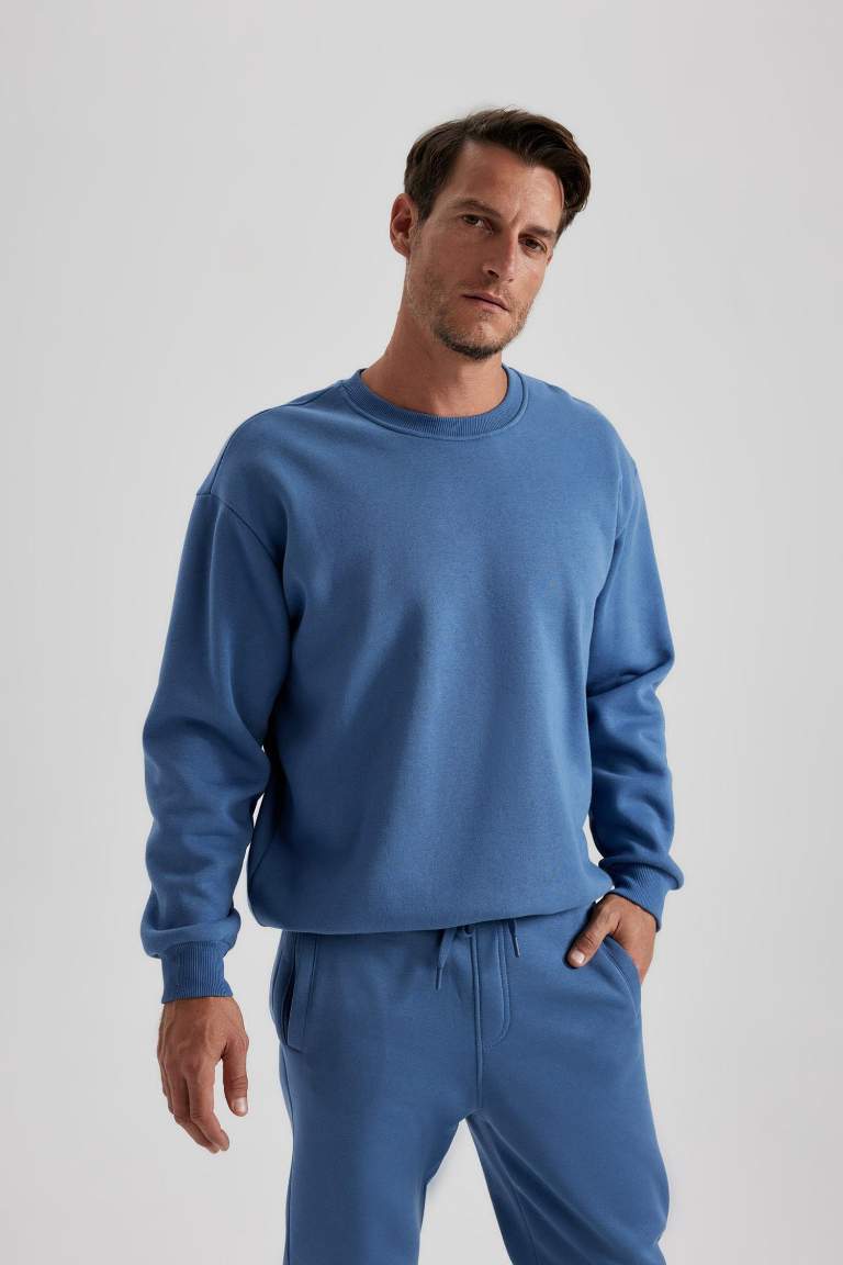 Oversize Fit Crew Neck Basic Sweatshirt