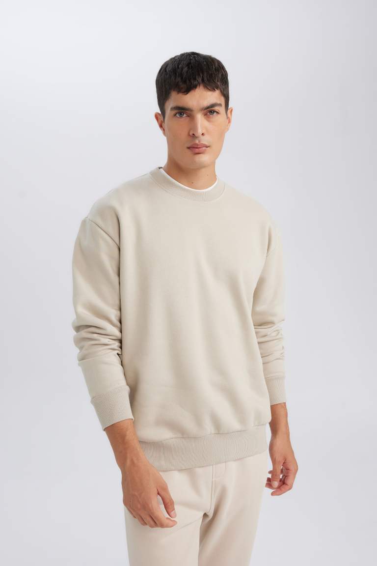 Oversize Fit Crew Neck Basic Sweatshirt