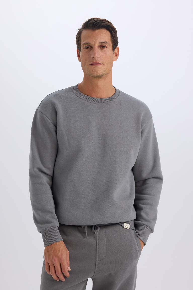 Oversize Fit Thick Fabric Basic Sweatshirt