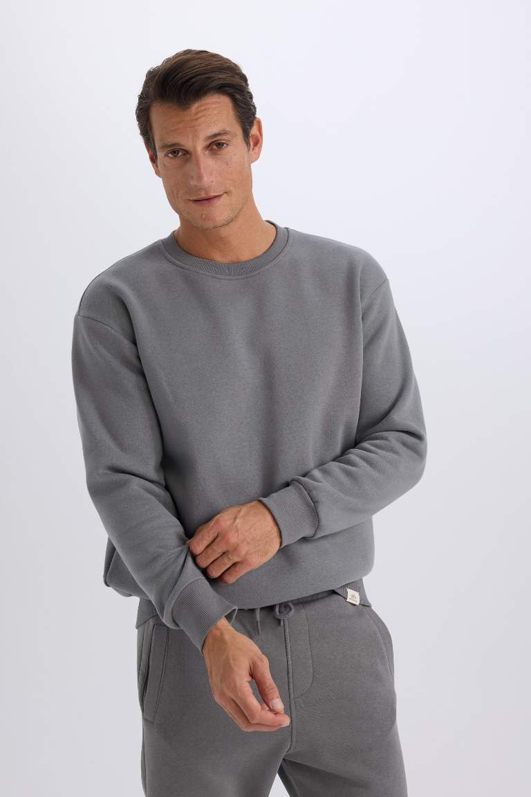 Oversize Fit Thick Fabric Basic Sweatshirt