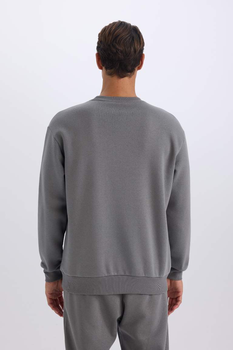 Oversize Fit Thick Fabric Basic Sweatshirt