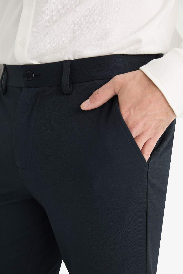 Jogger Fit Cepli Esnek Kumaş Düz Paça Pantolon