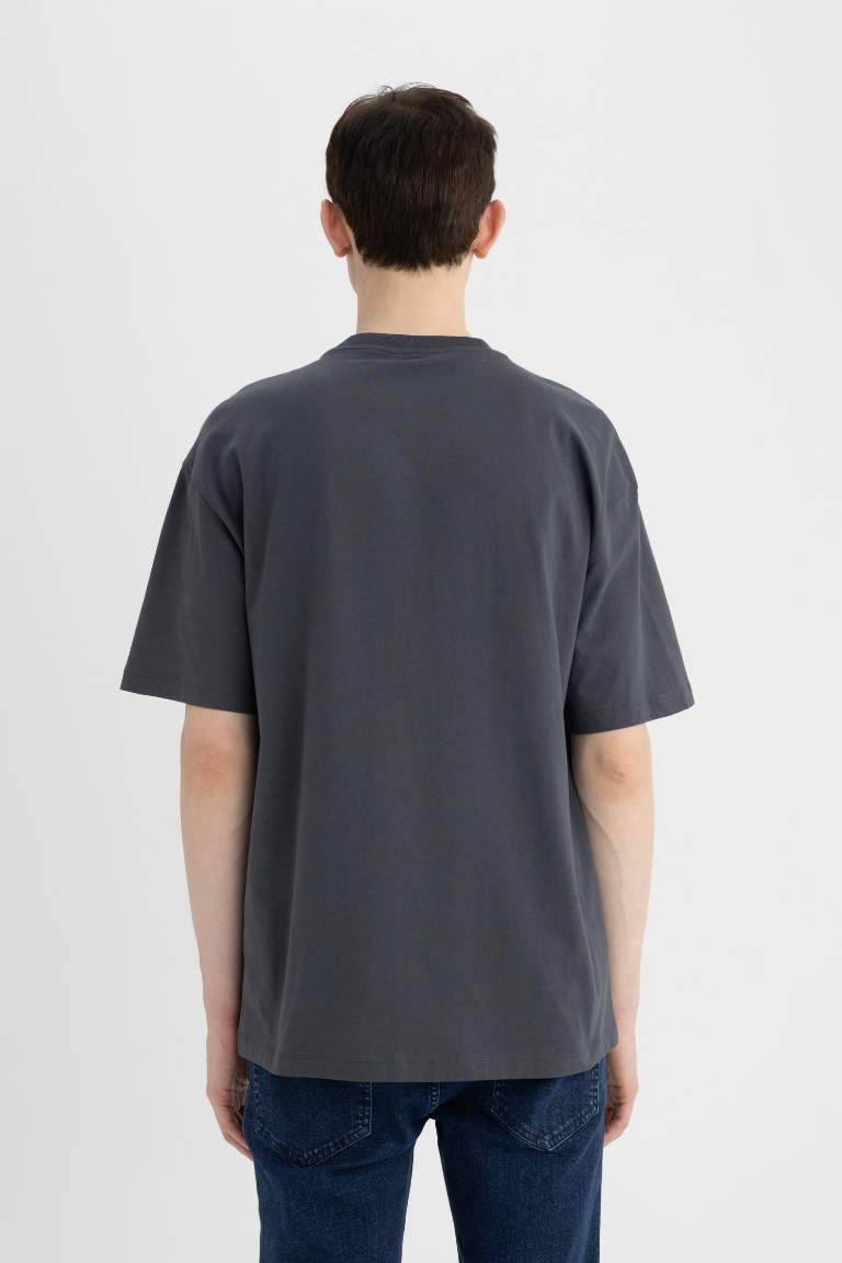 Oversize Fit Crew Neck T-Shirt