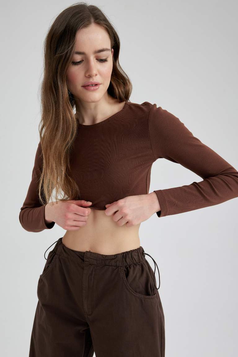 Coool Fitted Long Sleeve Short Front Crop Top