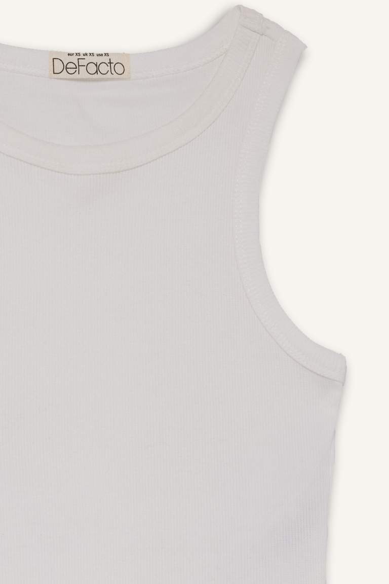 Slim Fit Camisole Halter Collar Tank Top