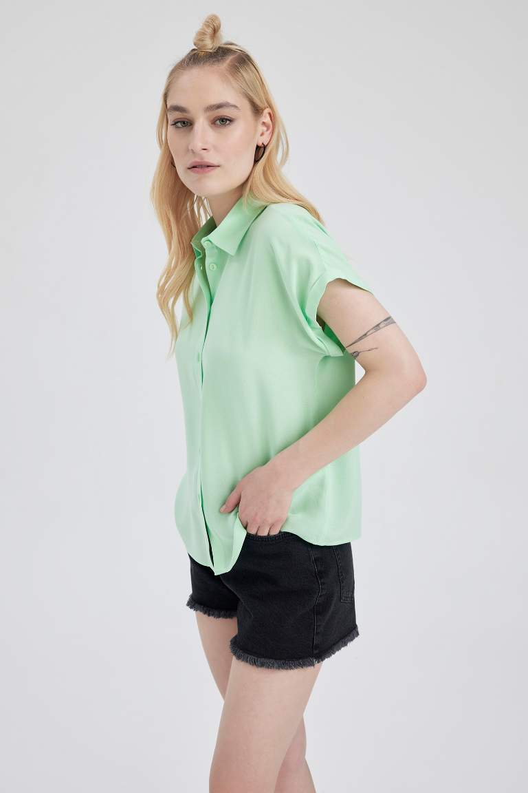 Regular Fit Shirt Collar Short Sleeve Shirt