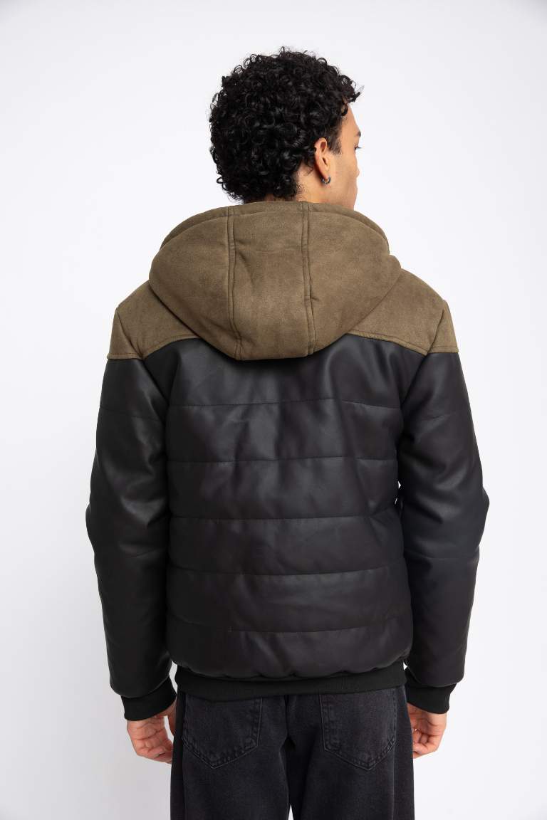 Slim Fit Kapüşonlu Suni Deri Şişme Mont