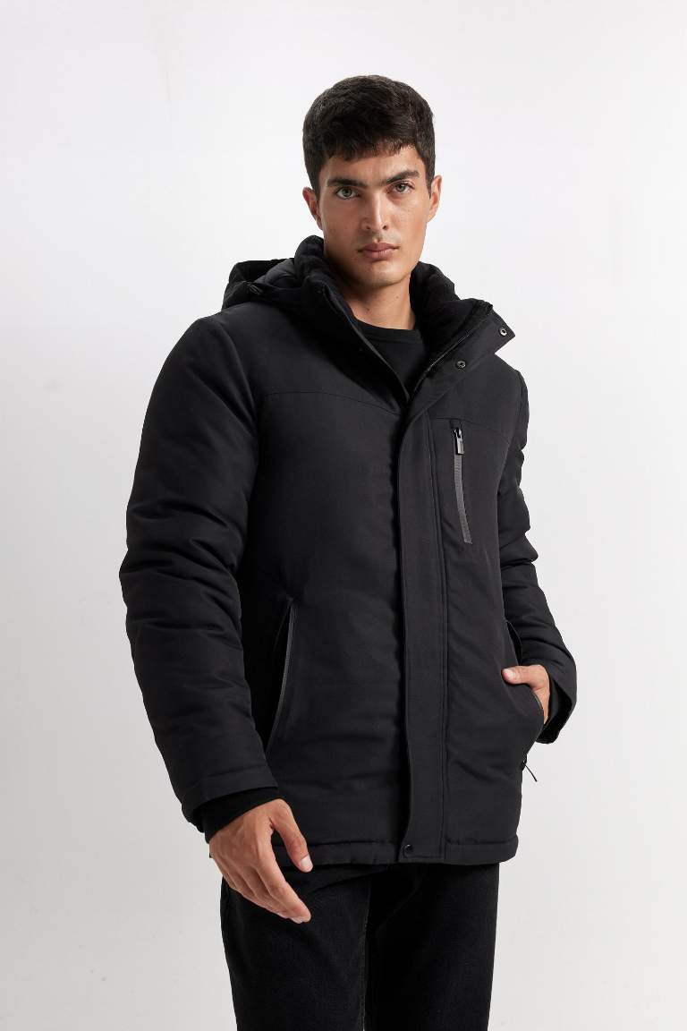 Waterproof Regular Fit Hooded Puffer Jacket