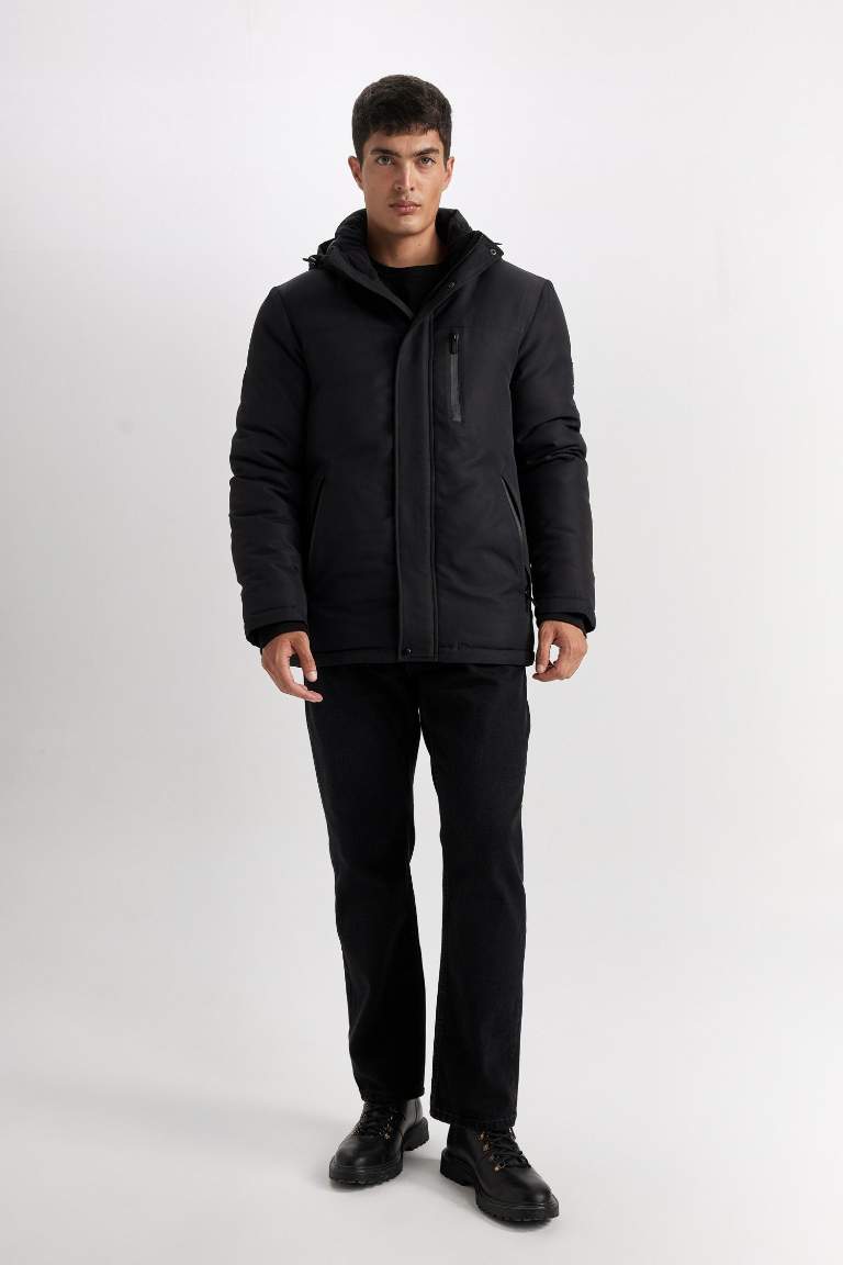 Waterproof Regular Fit Hooded Puffer Jacket