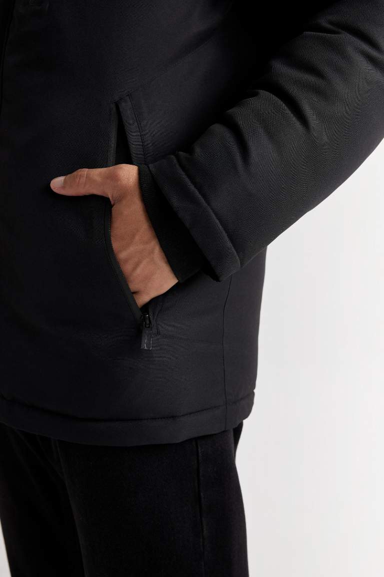 Waterproof Regular Fit Hooded Puffer Jacket