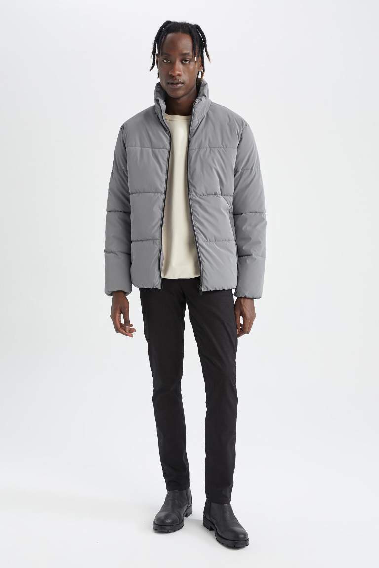 Slim Fit Dik Yaka Puffer Şişme Mont