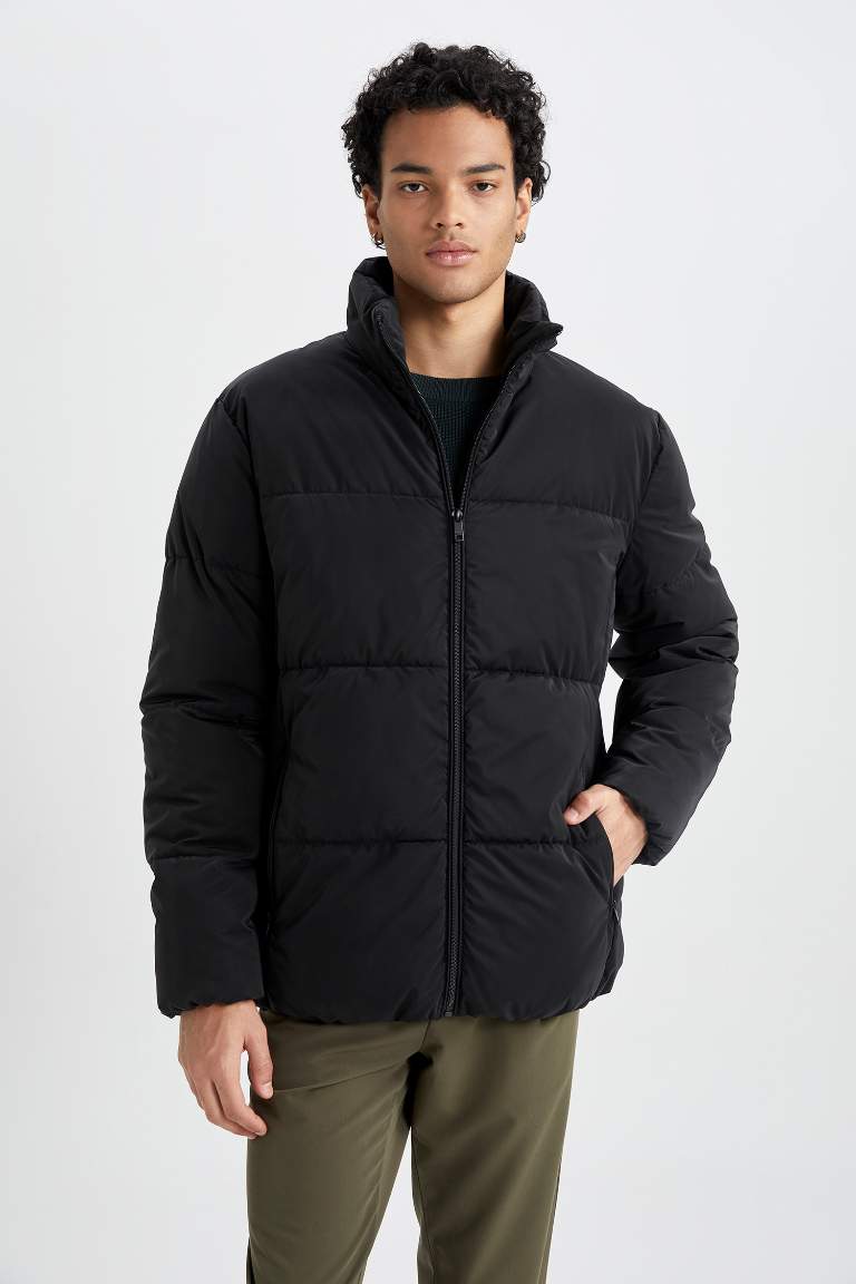 Slim Fit Dik Yaka Puffer Şişme Mont
