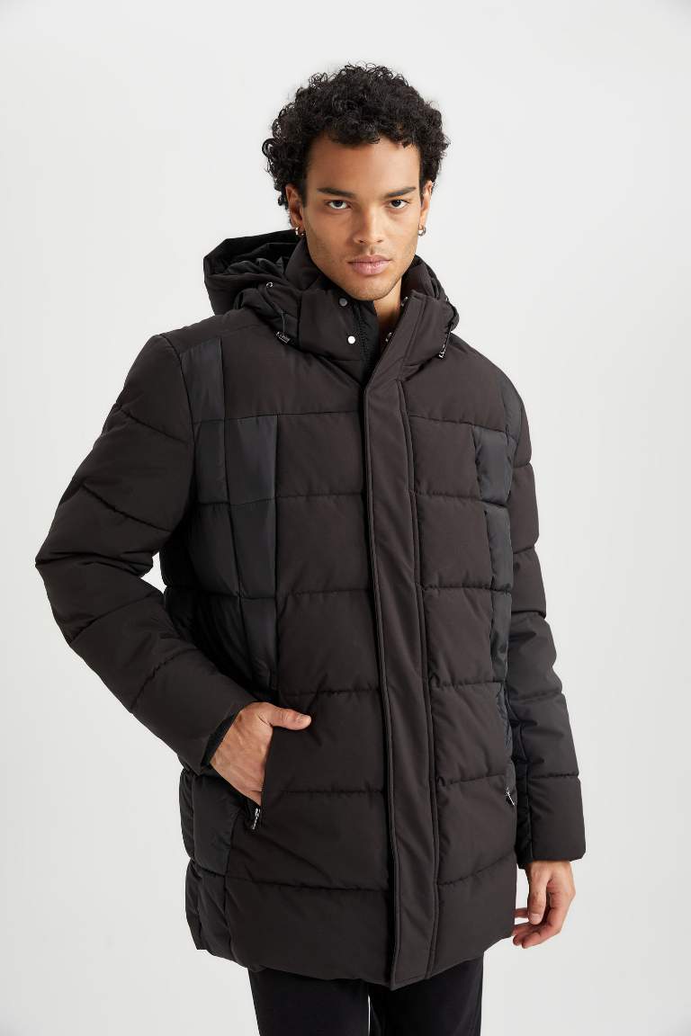 Su İtici Slim Fit Dar Kesim Kapüşonlu Suni Kürk Astarlı Fermuarlı Cepli Şişme Mont Parka