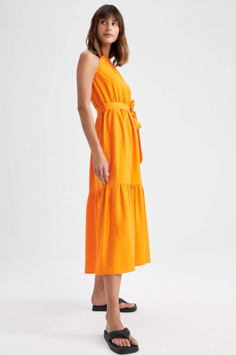 Crew Neck Sleeveless Belted Midi Dress