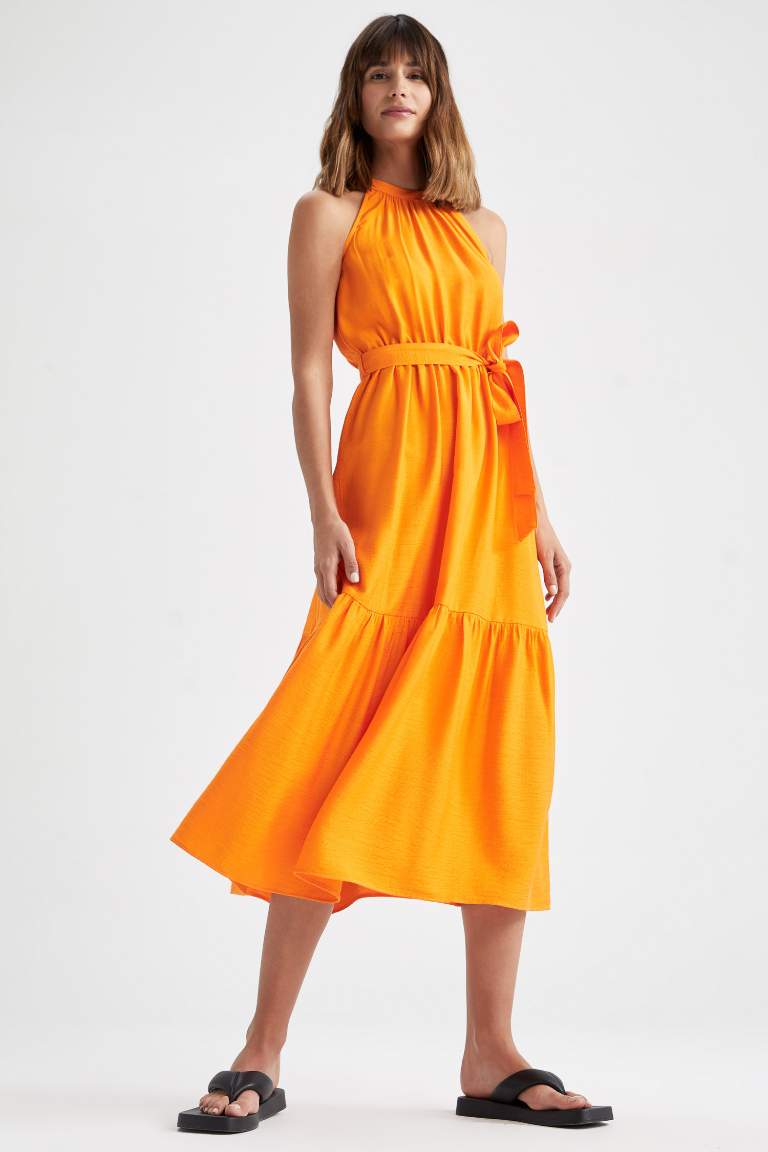 Crew Neck Sleeveless Belted Midi Dress