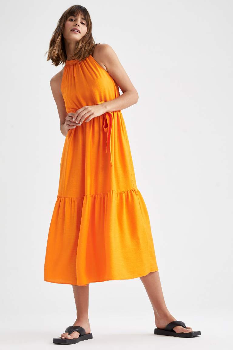 Crew Neck Sleeveless Belted Midi Dress