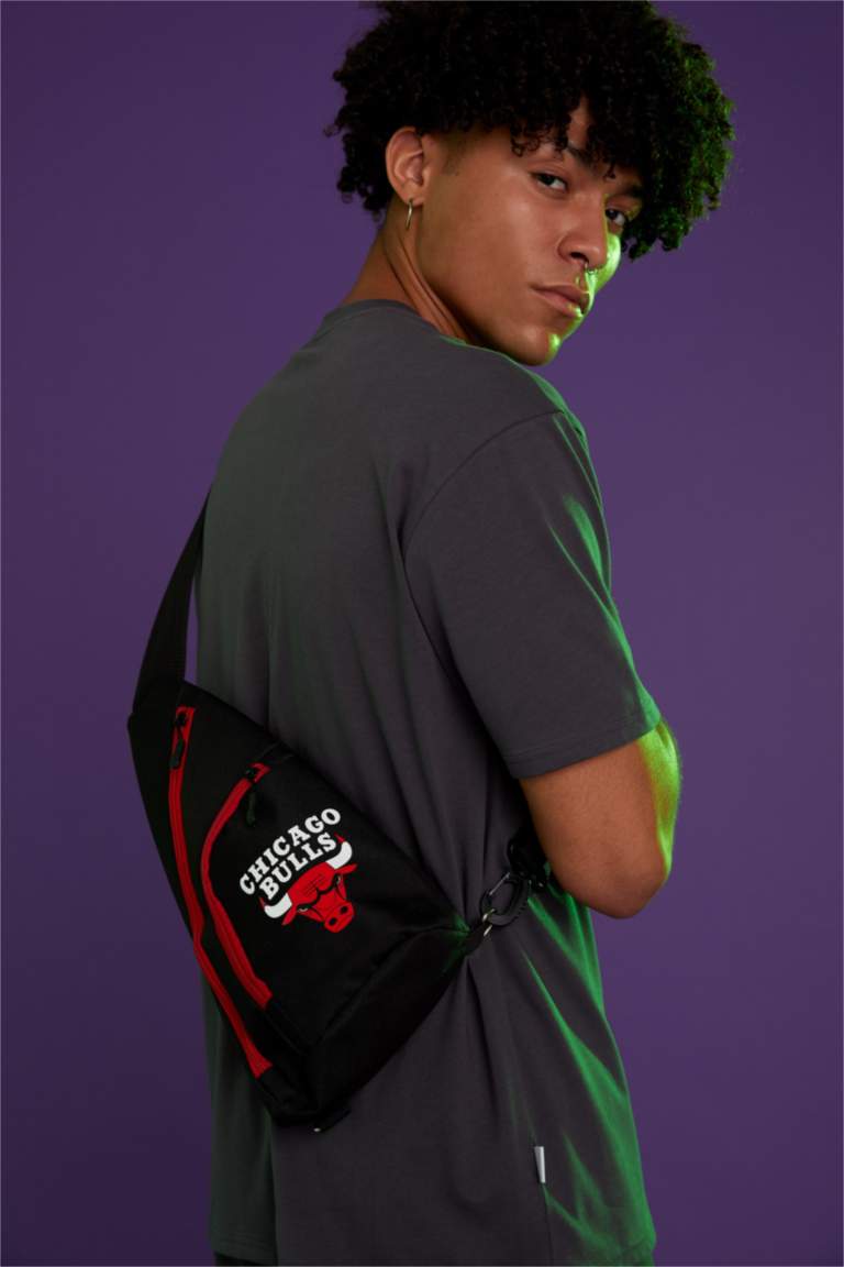 Chicago Bulls Licensed Chest Bag