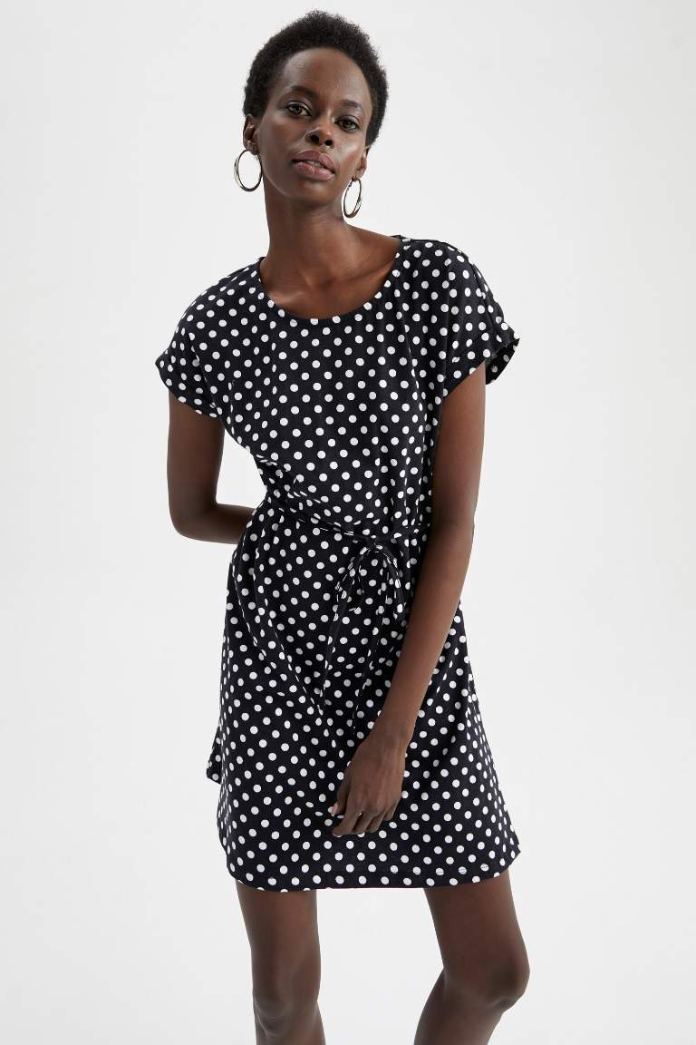 A Cut Short Sleeve Polka Dot Print Mini Dress