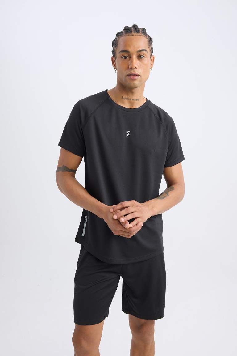 DeFactoFit Slim Fit Crew Neck Printed Sports T-Shirt