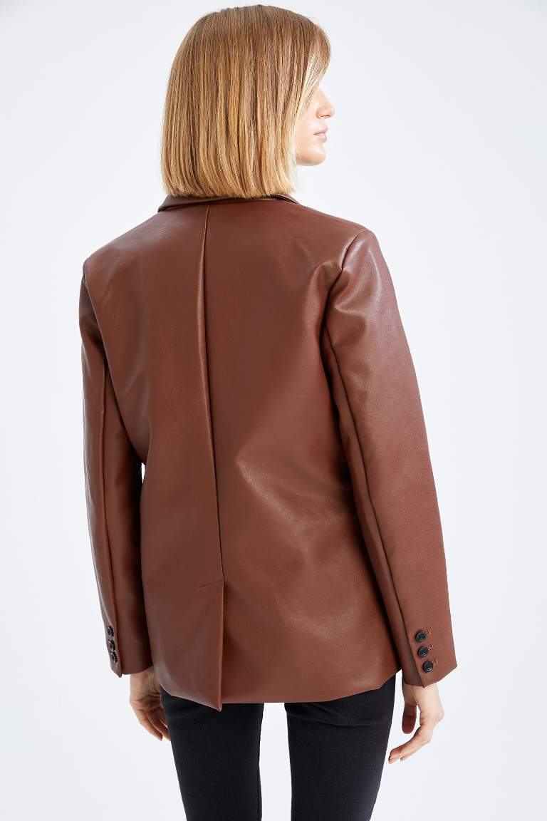 Regular Fit Cep Detaylı Su İtici Suni Der Blazer Ceket