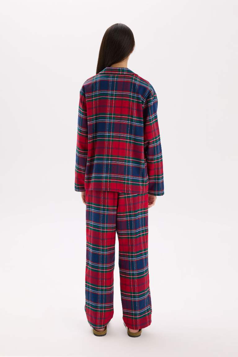 Fall in Love Plaid Flannel Top Bottom 2 Piece Pajama Set