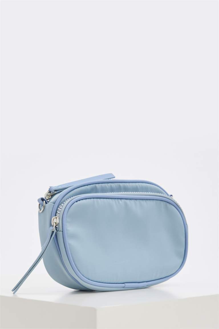 Kadın Çapraz Kol Çantası