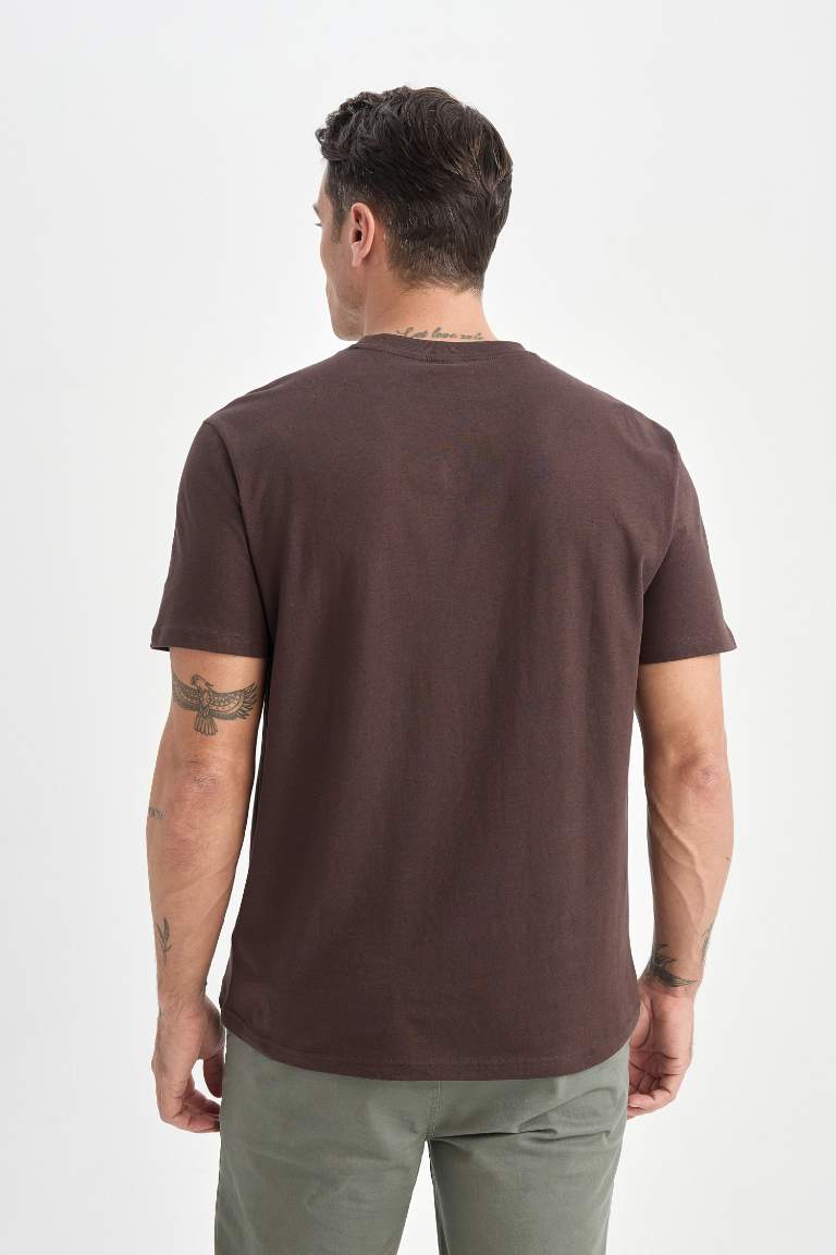 New Regular Fit Crew Neck Basic T-Shirt