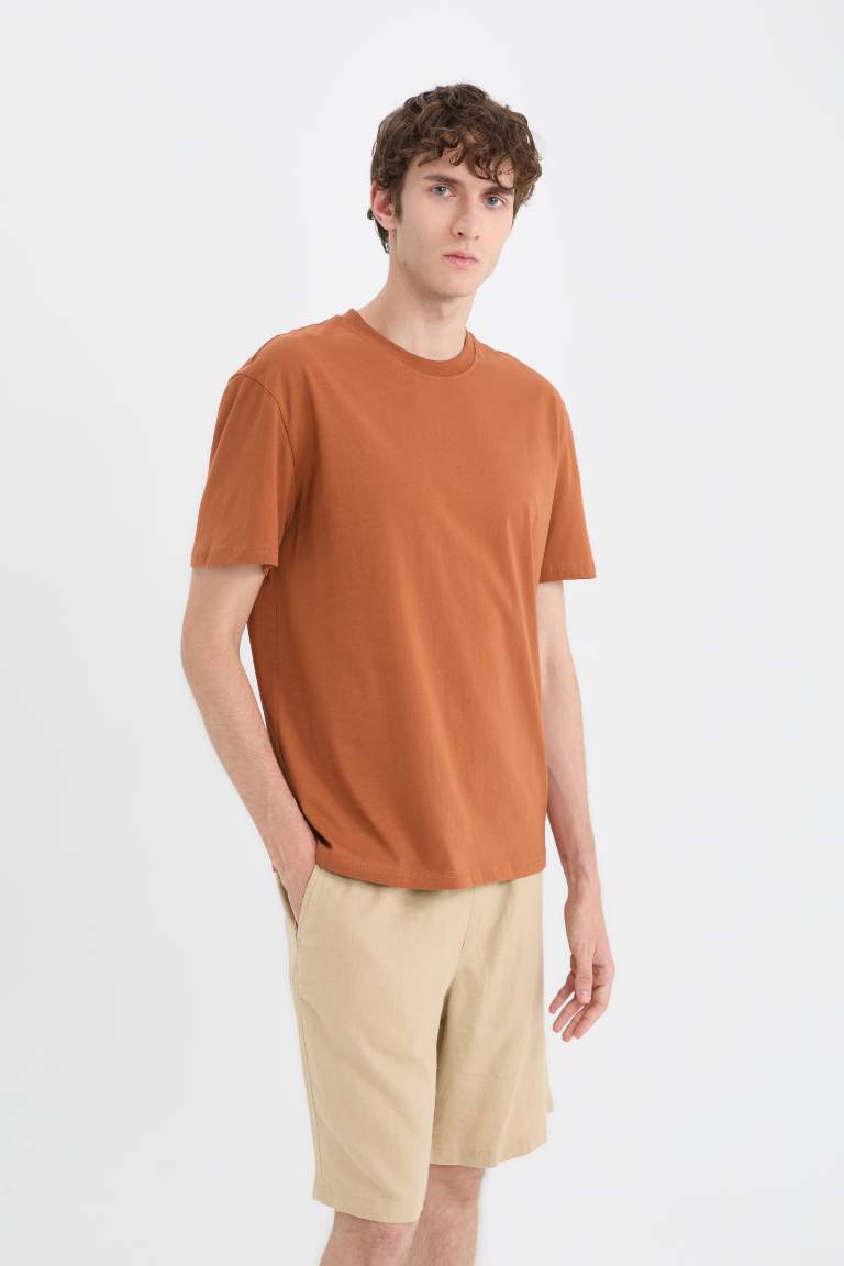 New Regular Fit Crew Neck Basic T-Shirt