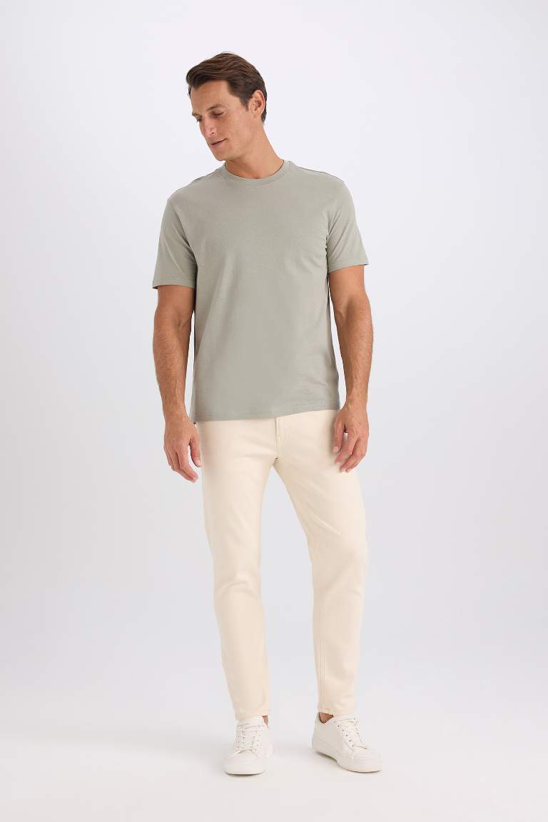 New Regular Fit Crew Neck Basic T-Shirt