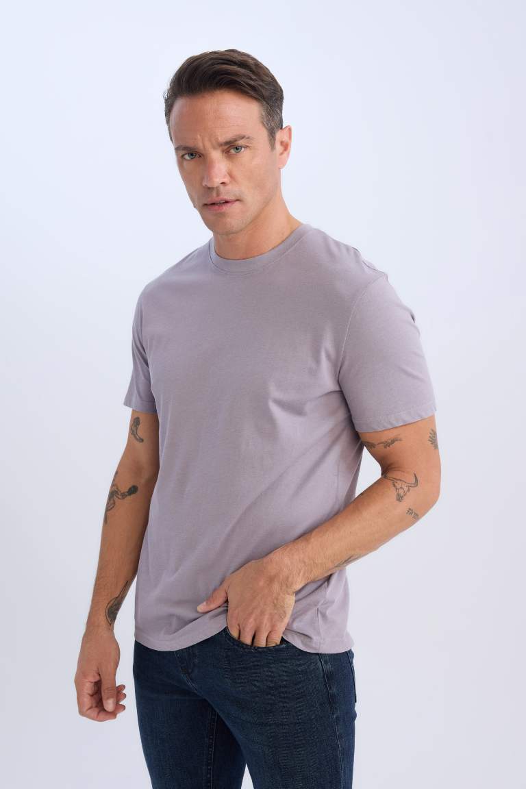 New Regular Fit Crew Neck Basic T-Shirt