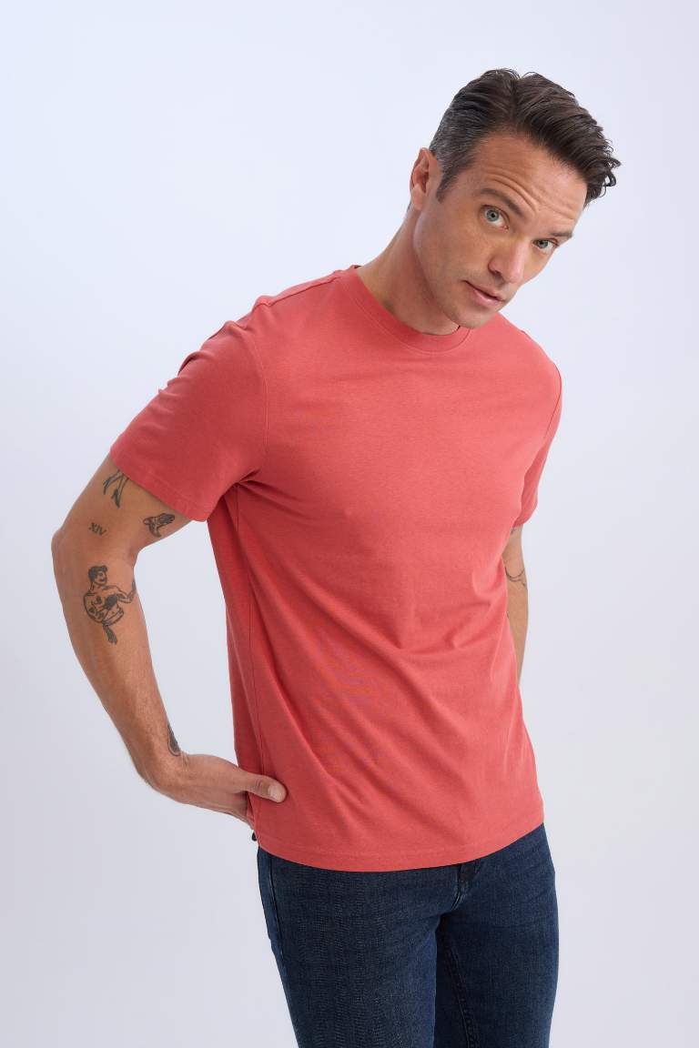 New Regular Fit Crew Neck Basic Short Sleeve T-Shirt