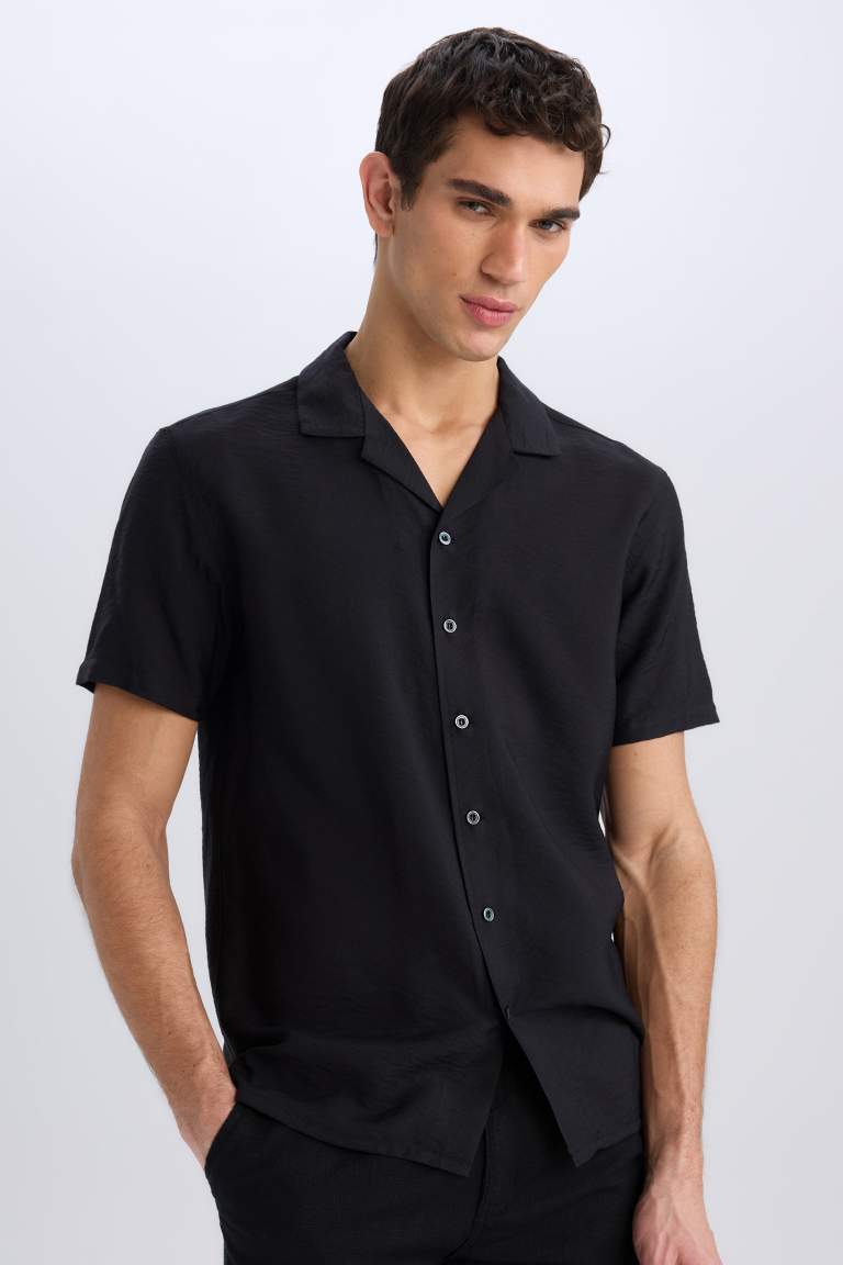 Modern Fit Yazlık Polo Yaka Basic Düz Aerobin Kısa Kollu Siyah Gömlek