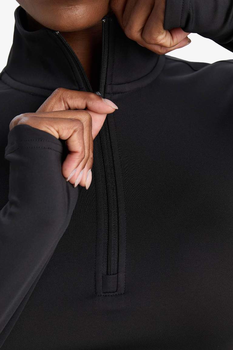 DeFactoFit Slim Fit Dar Kesim Fermuarlı Dik Yaka Sporcu Uzun Kollu Tişört