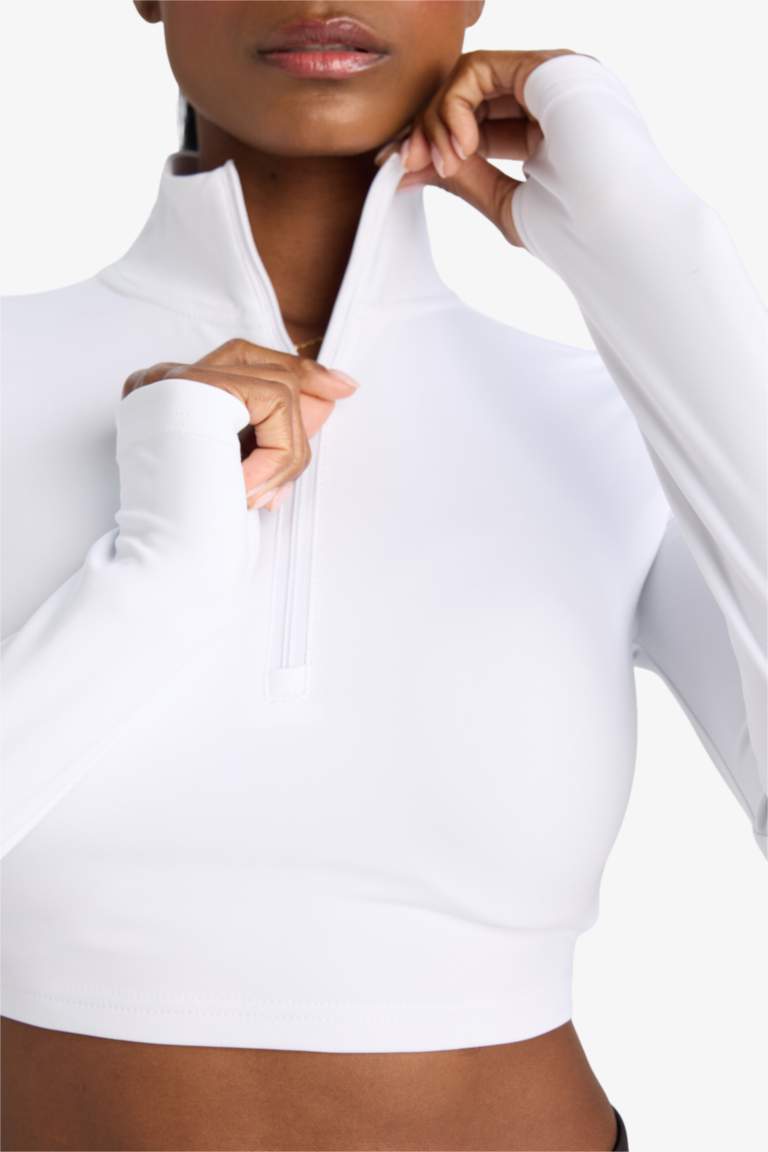 DeFactoFit Slim Fit Collar Soft Inside Stretchy Fabric T-Shirt