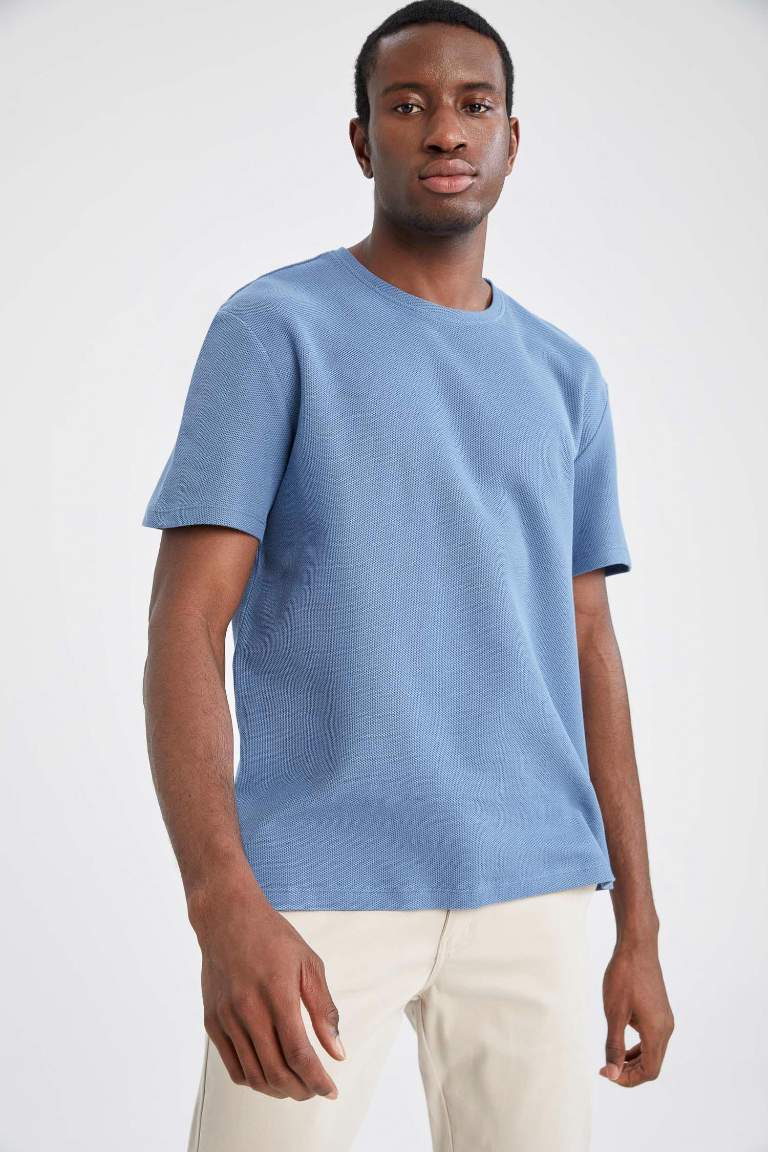 New Regular Fit Bisiklet Yaka Basic Kısa Kollu %100 Pamuk Tişört