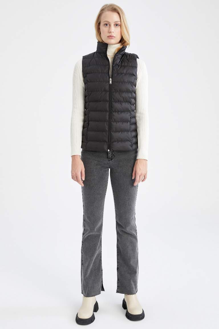 Regular Fit Yelek