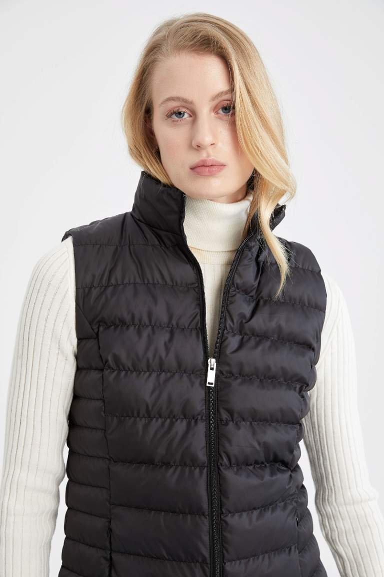 Regular Fit Yelek
