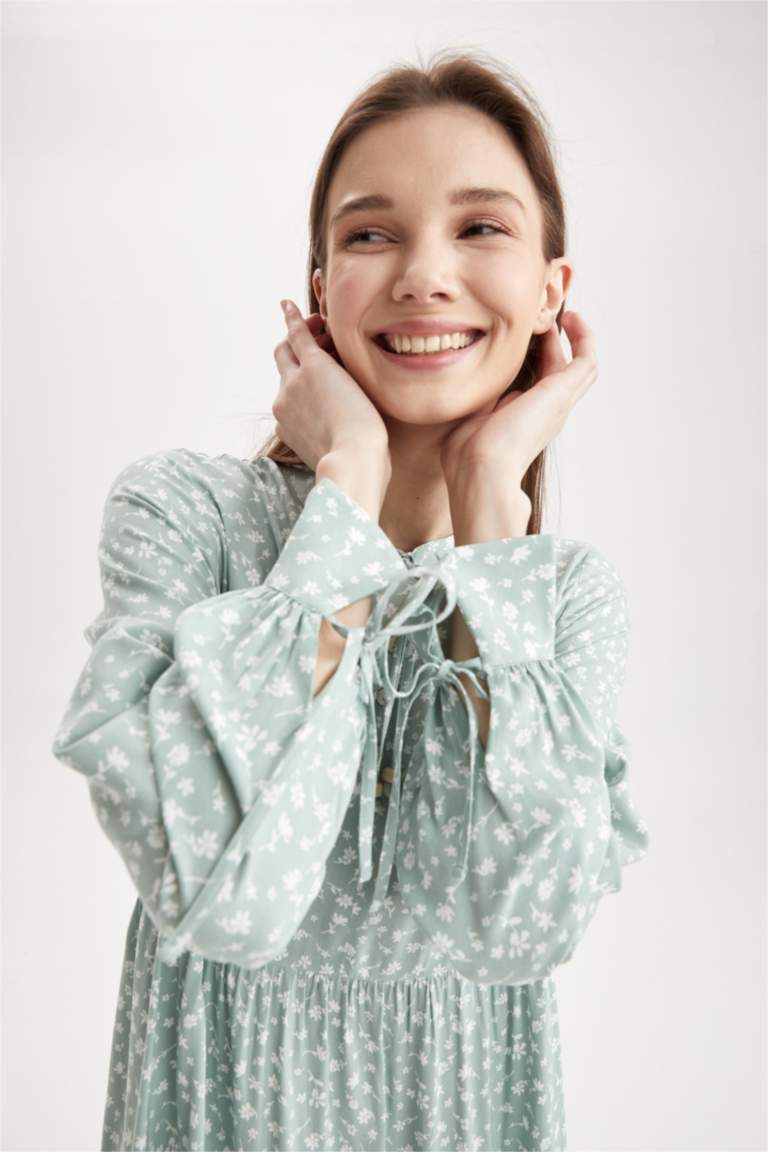 Regular Fit Floral Desenli Viskon Maxi Gömlek Elbise