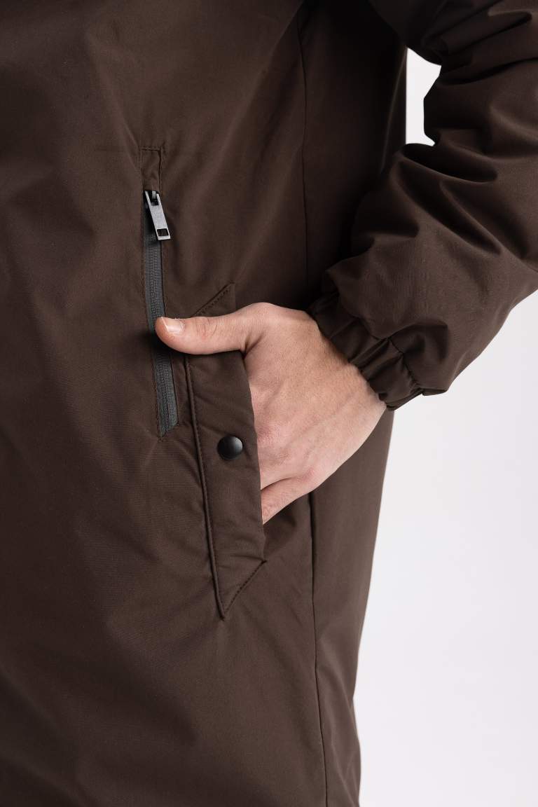 Slim Fit Kapüşonlu Mont Parka