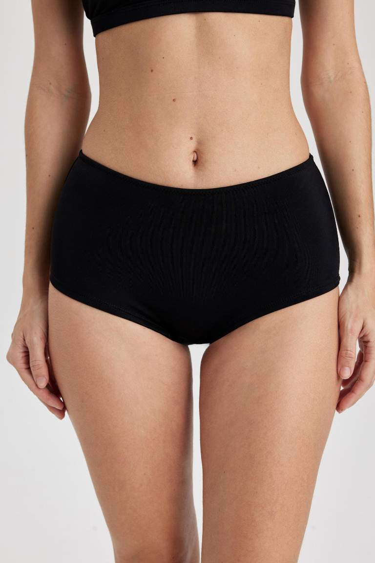 Regular Fit Bikini Altı-Fall in Love