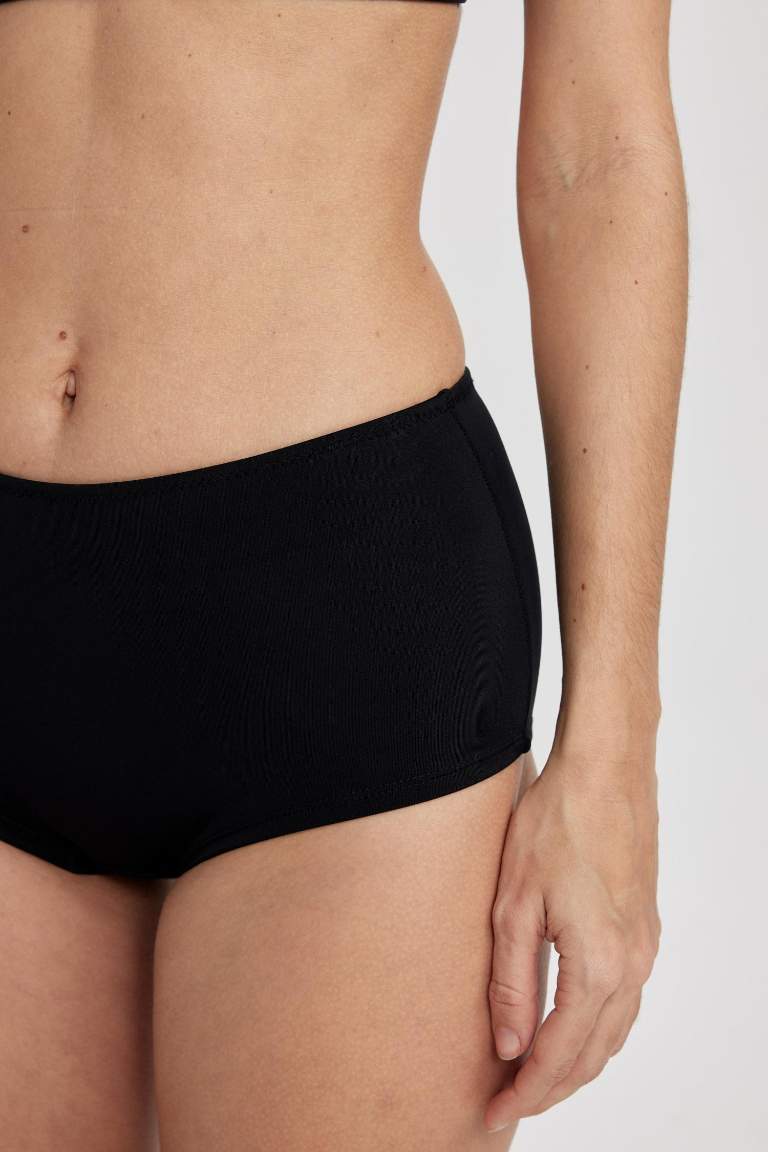 Regular Fit Bikini Altı-Fall in Love