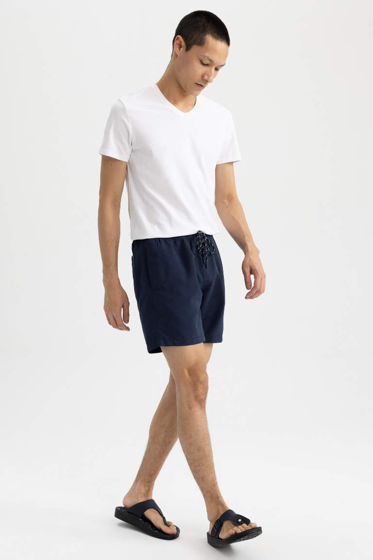 Regular Fit Basic Düz Diz Üstü Deniz Şortu